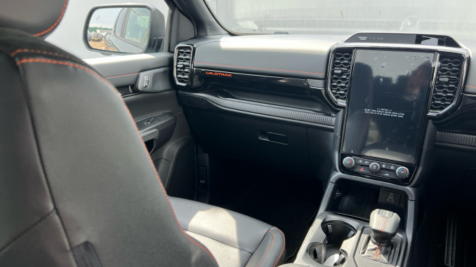 Ford Ranger Petrol Pick Up D/Cab Wildtrak 2.3 EB PHEV 281 Auto [NI] - Image 14